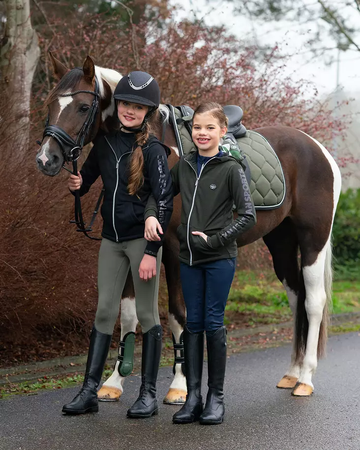 QHP Vieve junior huvjacka med fleece föder - Tröjor, munk- & fleecejackor  - qhp8493 - 1