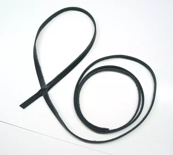 Hännänsidontaremmi nahkaa - Seltillbehör och slagremmar - 01125 - 1